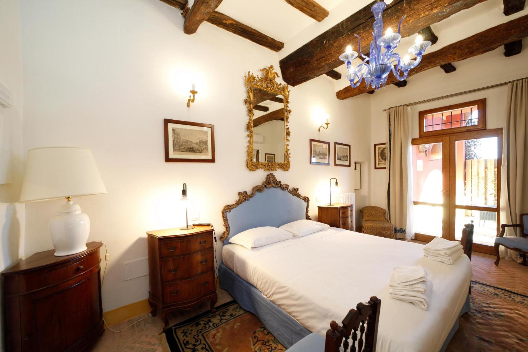 サッソ・マルコーニ カ パラッツォ マルヴァシア Bed & Breakfast エクステリア 写真